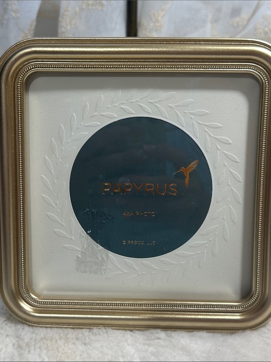 Papyrus Other - Papyrus gold 4x4 photo frame